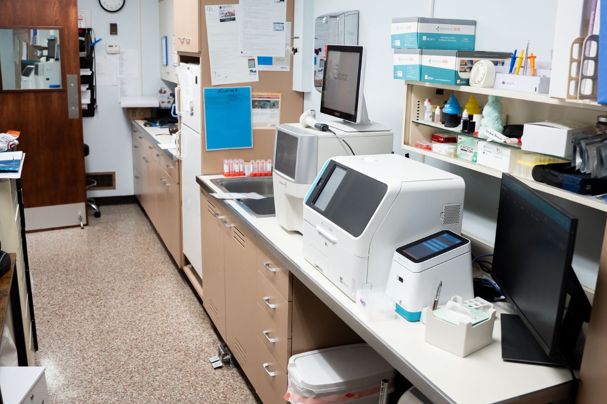  Akron-Medina Veterinary Hospital lab